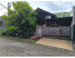 Dijual Rumah 3 Kamar Tidur Dekat Sekolah Harapan Indah - Bekasi