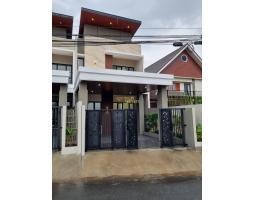 Jual Rumah 2 Lantai Tipe 175 Siap Huni Di Ngaglik Dekat Ke Al Azhar Cairo  - Sleman 