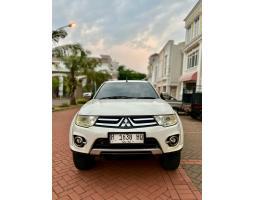 Dijual Mobil Bekas, Mitsubishi Pajero Sport Exceed, Tahun 2013, Pajak Hidup, Kelengkapan Komplit - Yogyakarta