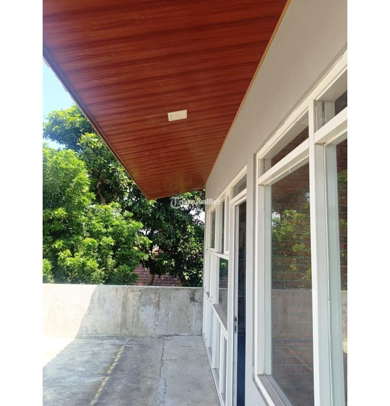 Dijual Rumah 2 Lantai, LT. 194m2, LB. 210m2, SHM, Posisi Hook di Kadirojo, Kalasan, Sleman - Yogyakarta