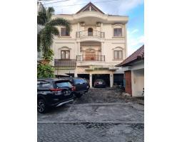 Dijual Cepat Hotel Bintang 1, 3 Lantai, 22 Kamar, Lt. 832m2, Lb. 1500m2, Di Belakang Amplaz, Sleman - Yogyakarta