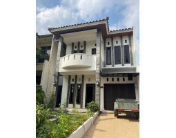 Dijual Rumah, Lt. 240m2, Lb. 183m2, Air Artesis, Shm, Di Graha Puspa Cihideung, Sersan Bajuri - Bandung