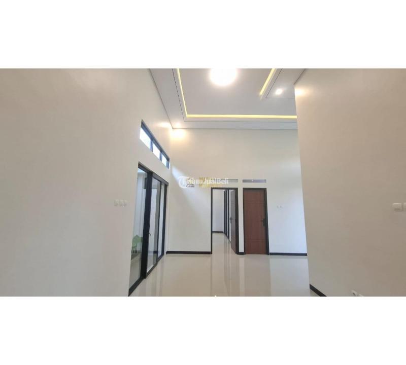 Dijual Rumah Siap Huni, Tipe 80, 3kt, 2km, Shm, 10 Menit Ke Kampus UII, Di Sleman - Yogyakarta