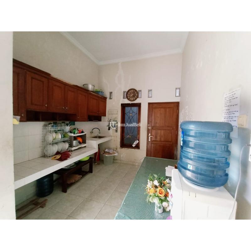 Dijual Rumah 154 Hook Cantik Strategis Sumber Solo Lebar Jalan 10 Meter - Surakarta