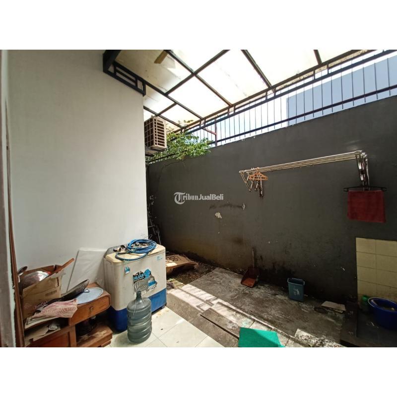 Dijual Rumah 154 Hook Cantik Strategis Sumber Solo Lebar Jalan 10 Meter - Surakarta