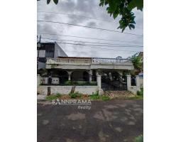 Dijual Rumah Tua Hook Hitung Tanah Perumnas Beji - Depok