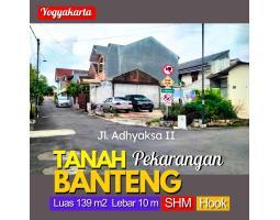 Tanah Utara UGM Jakal Km 7,5 Jl. Adhyaksa Lt 139 m2 SHM Hook - Sleman