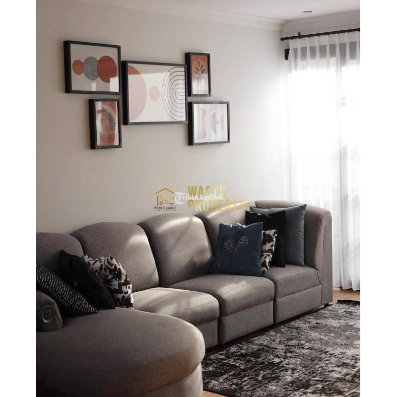 Dijual Villa, Lt. 153m2, Lb. 120m2, Shm, Private Pool, 2 Lantai, 6 menit SD Bias Palagan, Di Palagan, Ngaglik, Sleman - Yogyakarta,