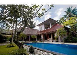 Dijual Villa Mewah 2 Lantai, Lt. 2900m2, Lb. 500m2, 6kt, 6km, Dengan Kolam Renang Dan Jacuzzi, Di Pakem, Sleman - Yogyakarta