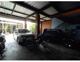 Dijual Rumah 5 Kamar  4 Kamar Mandi Dekat Stadion Maguwo - Sleman