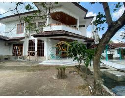 Dijual Rumah Homestay Megah 2 Lantai, Lt. 1850m2, Lb. 400m2, Shm, Tanah Super Luas, Di Maguwoharjo, Sleman - Yogyakarta