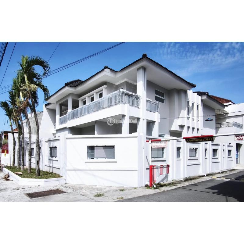 Dijual Rumah Mewah, LT. 280m2, LB. 680m2, SHM, Hook, Lingkungan Premium, Banyuanyar, Banjarsari - Solo
