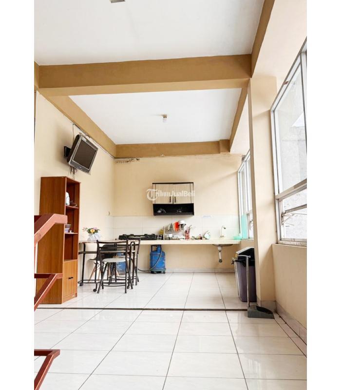 Disewakan Kost Putri, 3 Lantai, Kamar Mandi Dalam, Fasilitas Lengkap, Dekat UI Depok, RS Universitas Indonesia, Universitas Gunadarma - Depok