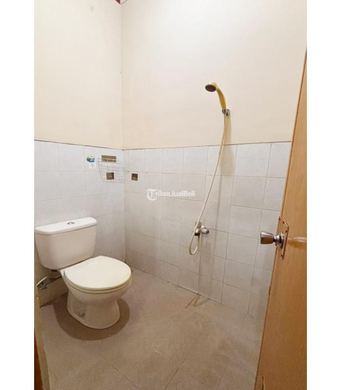 Disewakan Kost Putri, 3 Lantai, Kamar Mandi Dalam, Fasilitas Lengkap, Dekat UI Depok, RS Universitas Indonesia, Universitas Gunadarma - Depok