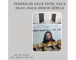 Kaca Patri Grafir Inlay Gereja - Bombana