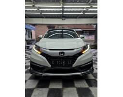Mobil Honda HRV Prestige Mugen 2017 Bekas - Yogyakarta