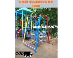 Ayunan besi kuat dan jungkat jungkit - Jember