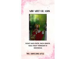 Motif Yesus Kaca Patri Grafir Inlay Gereja - Pangkal Pinang