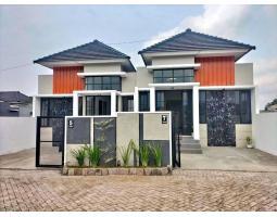 Dijual Rumah Perumahan Dengan Desain Modern Minimalis - Malang Kota