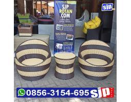 Pengrajin Kursi Teras Rotan Sintetis - Malang 