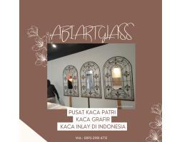Toko Kaca Patri Grafir Inlay Gereja - Maluku Tenggara