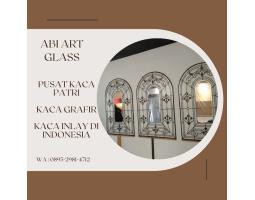 Toko Kaca Patri Grafir Inlay Gereja - Maluku Tenggara Barat