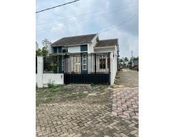 Jual Rumah Tipe 30 Perumahan SHM Split DP 13 Juta - Malang