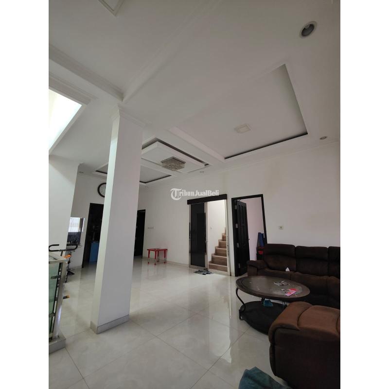 Jual Rumah Siap Huni Minimalis Modrn 3 Lantai Tipe 250 - Malang Kota