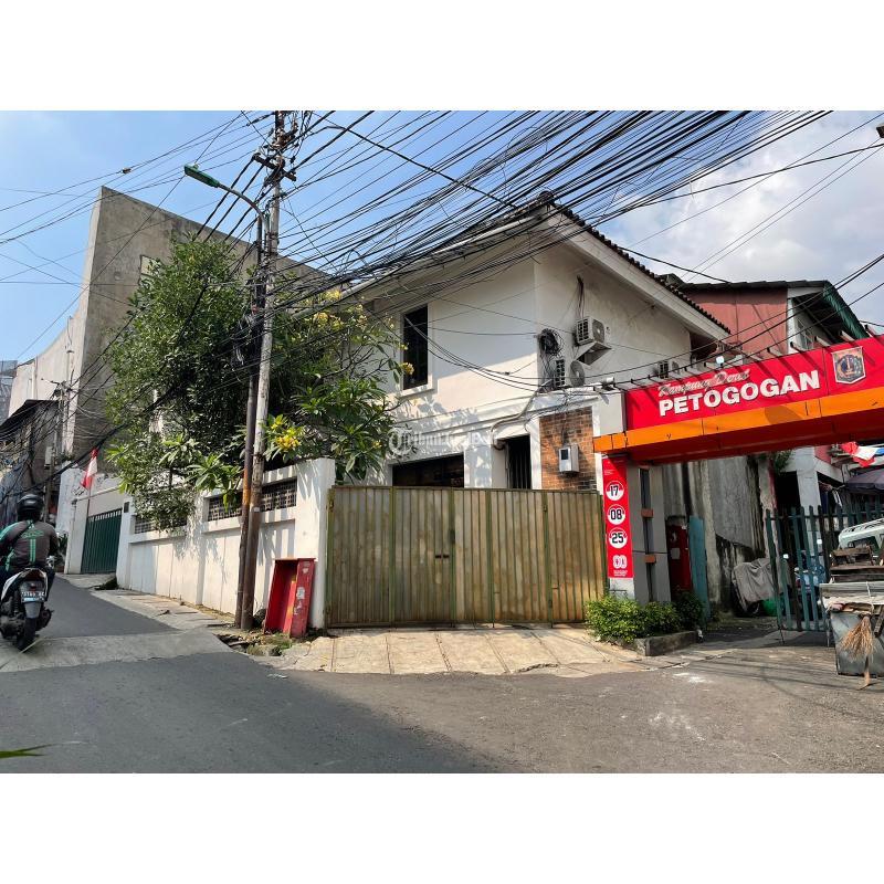Dijual Rumah 2 Lantai SHM Cash Only di Pulo Raya, Petogogan - Jakarta Selatan