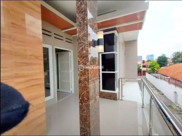 Dijual Rumah Baru Cantik Mewah Sebelah Mall Paragon Mangkubumen - Solo