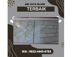 Motif Malaikat Kaca Patri Grafir Inlay Gereja - Tomohon