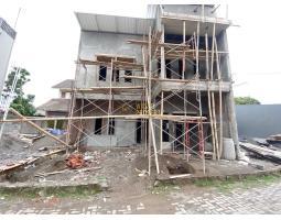 Dijual Rumah 2 Lantai Semi Furnish Modern Di Dekat Ringroad Maguwo - Sleman
