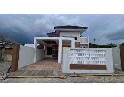 Dijual Rumah Siap Huni Dalam Cluster Nyaman Di Wedomartani - Sleman