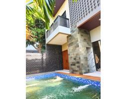Dijual Rumah Mewah Baru Hook Industrial Modern Pool Sumber Solo - Surakarta