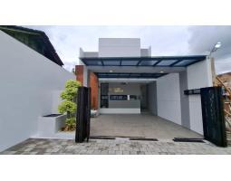 Dijual Rumah Mewah Siap Huni, Free Furnished Dekat Ke Al Azhar Cairo Di Ngaglik - Sleman