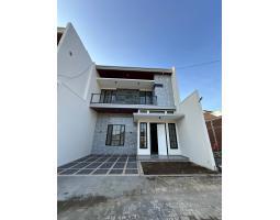 Dijual Rumah Baru Modern Minimalis Lokasi Asrikaton, Pakis - Malang