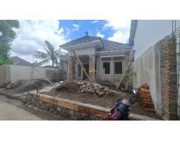 Dijual Rumah Siap Huni, Tanah Luas Dekat Jalan Jogja Solo Di Prambanan - Klaten