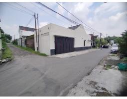 Dijual Rumah Toko 84 Ngemplak Kartasura Solo Bagus untuk Usaha - Surakarta