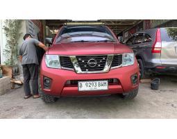 Mobil Bekas  Nissan Navara Sport Version 2014 - Yogyakarta