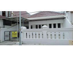 Dijual Rumah Kosong Bagus di Tenggilis Mejoyo Selatan - Surabaya