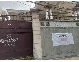 Jual Rumah Mewah Luas 2.419 m2 Strategis di Komplek Kertajaya Indah - Surabaya