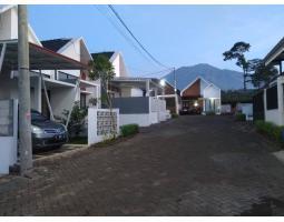 Dijual Rumah Hunian Modern Simple Dekat Kantor Terpadu - Malang 