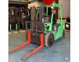 Forklift Mitsubishi 2.5 Ton Diesel - Bekasi
