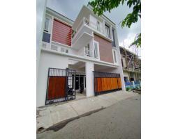 Dijual Rumah Hunian Kost 3 Lantai Dekat Berbagai Kampus - Malang