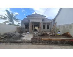 Dijual Rumah Baru, Tipe 70, 3kt, 2km, Shm, Siap Huni, 9 Menit Ke Gerbang Tol Prambanan - Klaten