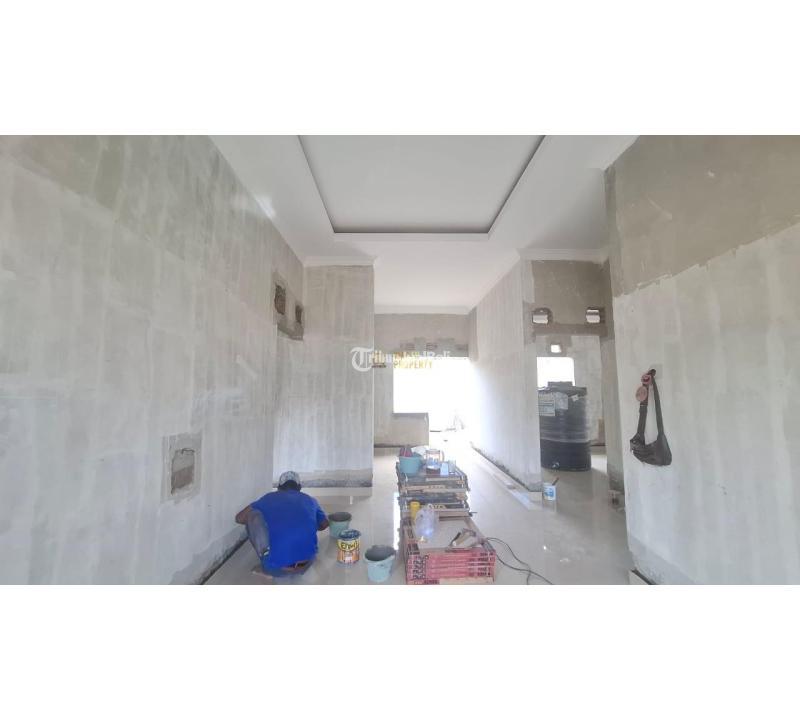 Dijual Rumah Baru, Tipe 70, 3kt, 2km, Shm, Siap Huni, 9 Menit Ke Gerbang Tol Prambanan - Klaten