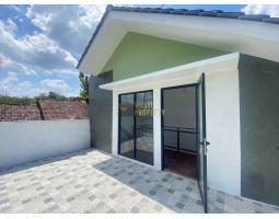 Dijual Rumah 2 Lantai, Tipe 80, 3kt, 2km, Shm, View Cantik, Deket Jalan Tol Jogja, Sleman - Yogyakarta