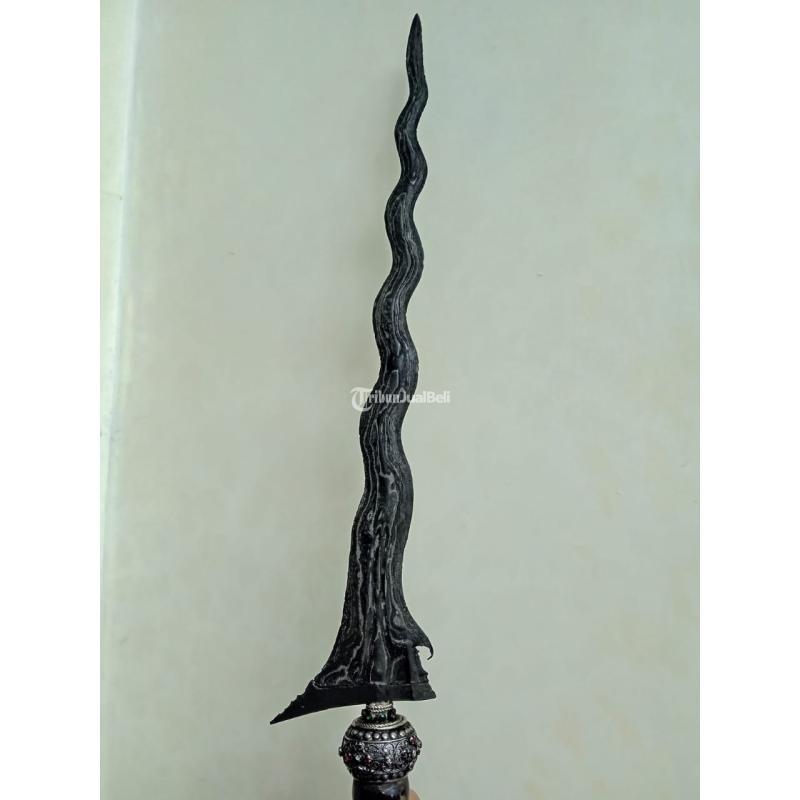 Keris Sepuh Sabuk Inten Luk 11 Pamor Ngulit Semongko Warangka Ladrang Solo - Jakarta Timur