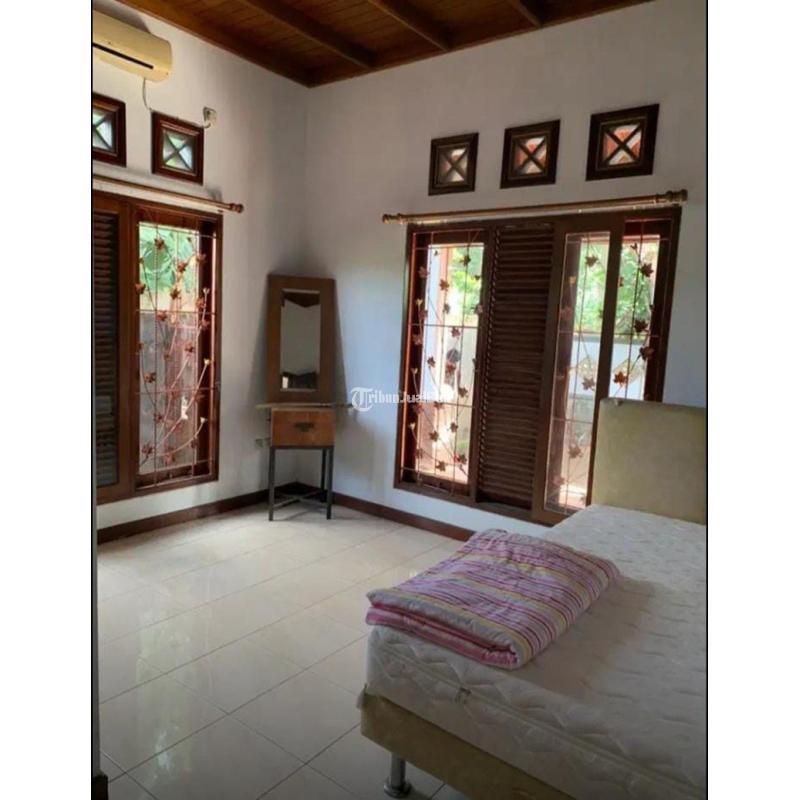 Dijual Villa Bagus Dekat Pantai di Jalan Raya Senggigi - Lombok Barat