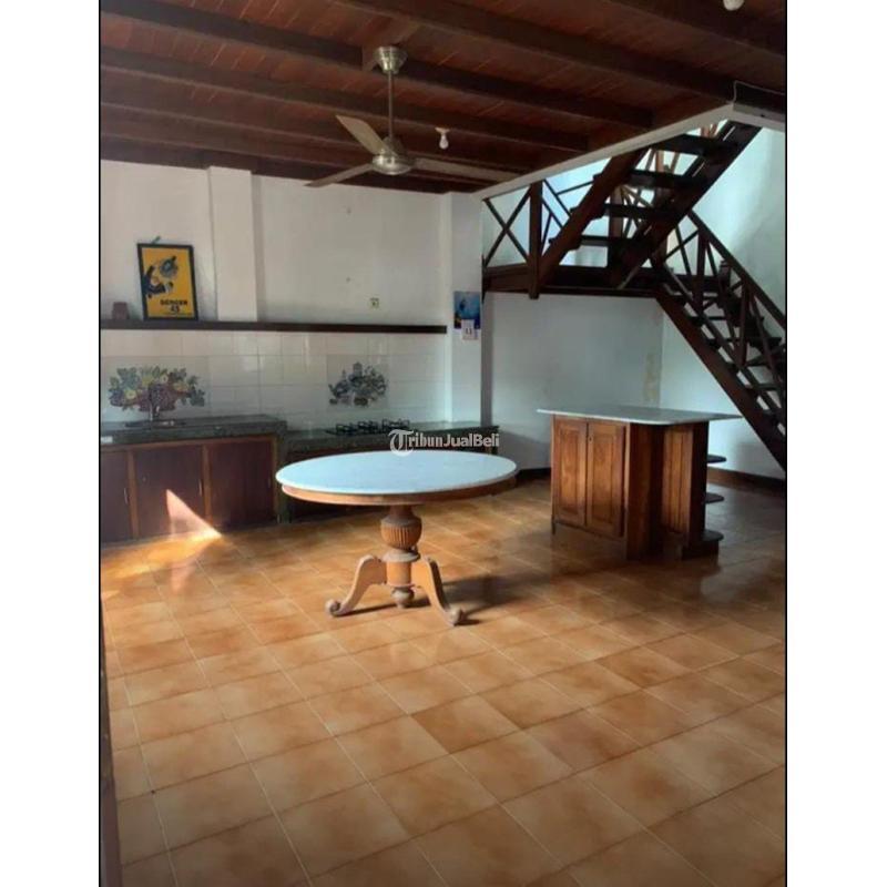 Dijual Villa Bagus Dekat Pantai di Jalan Raya Senggigi - Lombok Barat